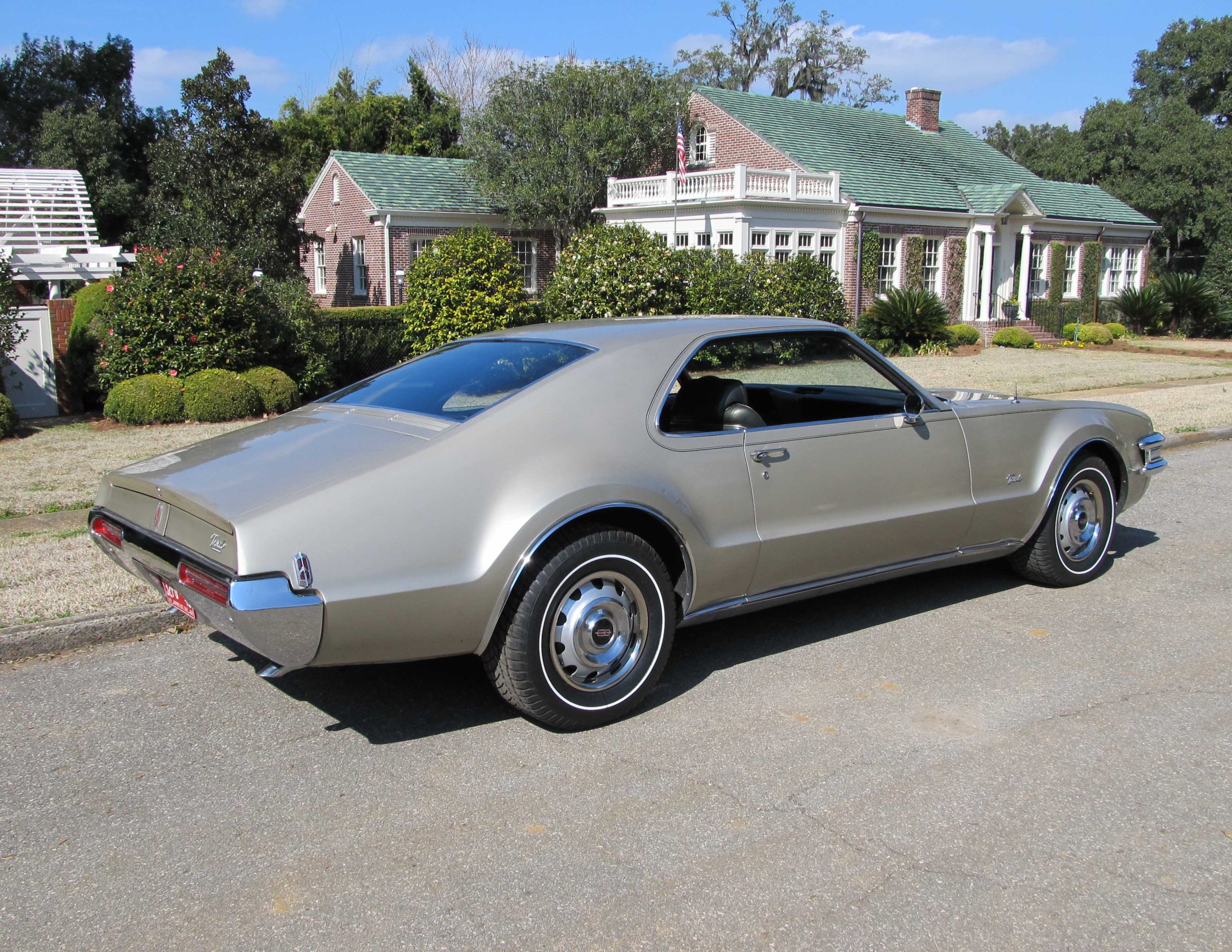 1968 T5 White Wall Tires