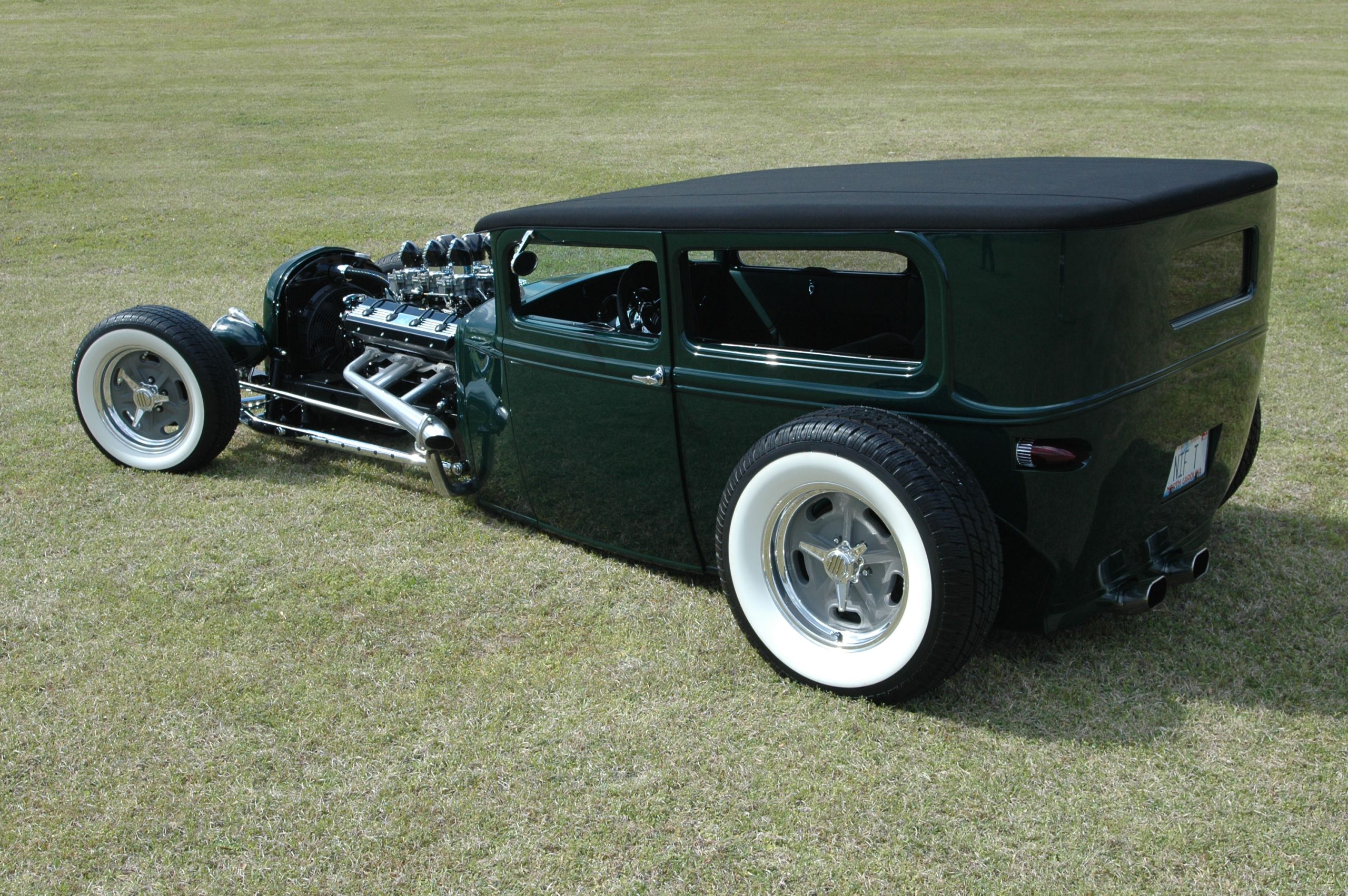 Green w/ White Walls 8